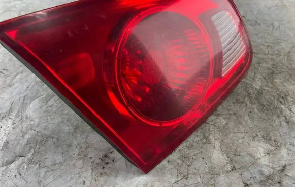 Hyundai Santa Fe Tailgate rear/tail lights 924052b000