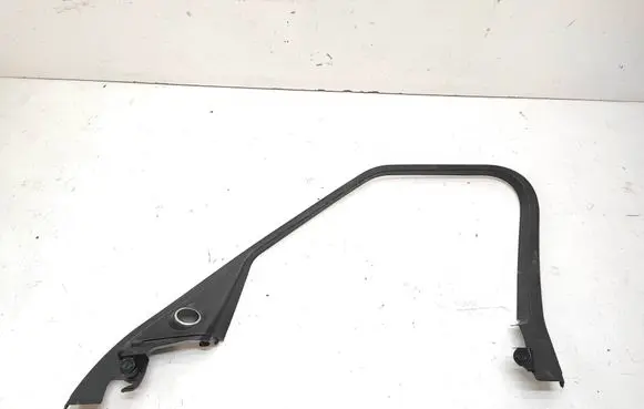 Land Rover Range Rover Sport L494 Front door glass trim molding Dk6220904a