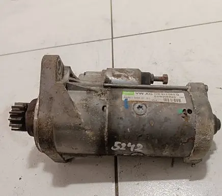 Volkswagen PASSAT B7 Starter motor 02E911023Q ESW20ER25 2906110256
