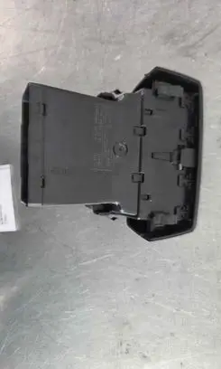 Audi A3 8Y Rear air vent grill 8Y08192036PS