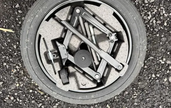 Opel Mokka X R16 spare wheel