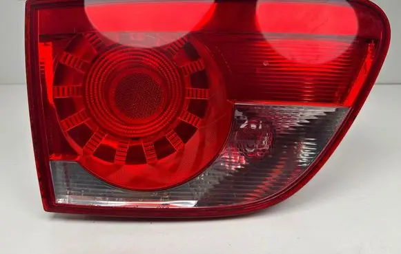 Seat Altea XL Tailgate rear/tail lights 5P8945093D 5P8945107B VP7CVX13405B