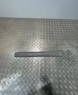 Subaru Forester SG (D) pillar trim (bottom) 