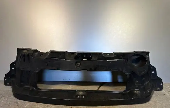Iveco Daily 6th gen Radiator support slam panel 5801513863