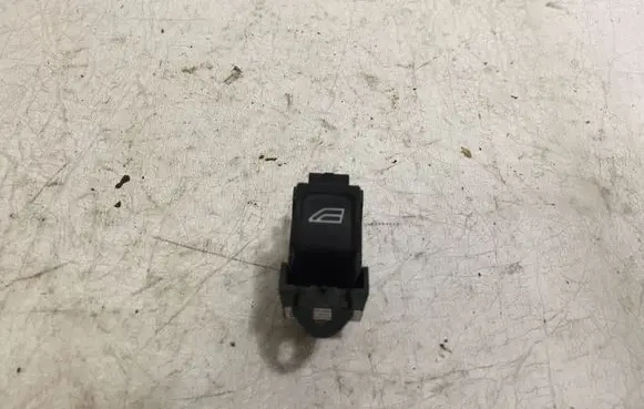 Volvo V70 Electric window control switch 30773273