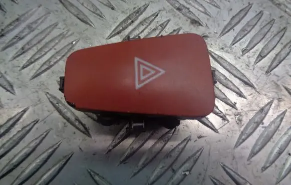 Fiat Croma Hazard light switch