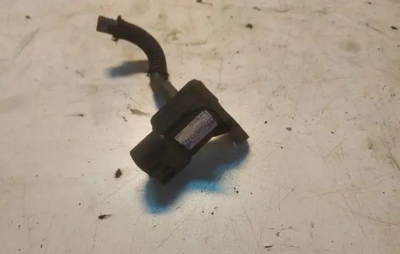 Toyota Avensis T250 Air pressure sensor 8942120210