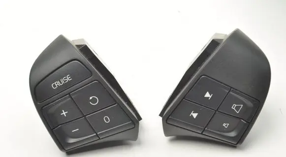 Volvo V50 Steering wheel buttons/switches 31313950