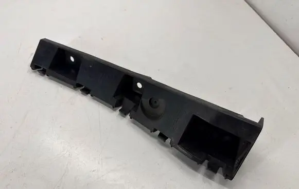 Ford Mustang VI Front bumper mounting bracket FR3B16C067