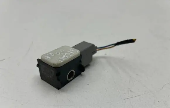 Ford Focus Airbag deployment crash/impact sensor 171106