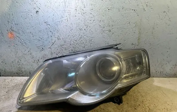 Volkswagen PASSAT B6 Headlight/headlamp 3C0941005AB 89316390