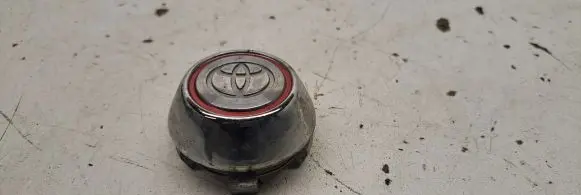 Toyota RAV 4 (XA30) Original wheel cap