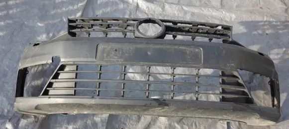 Volkswagen Caddy Front bumper 2K5807221J