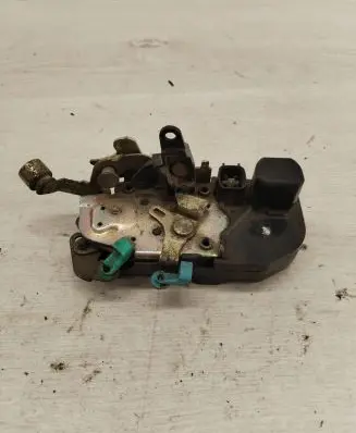 Chrysler 300 - 300C Rear door lock