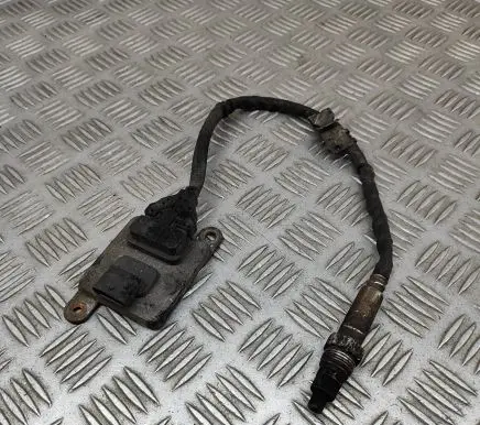 Mercedes-Benz Vito Viano W447 Lambda probe sensor A0009058411 A3C01067400