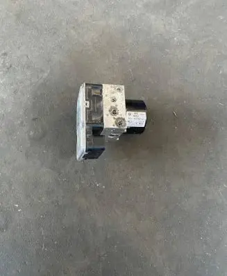 BMW X3 F25 ABS Pump 6857644