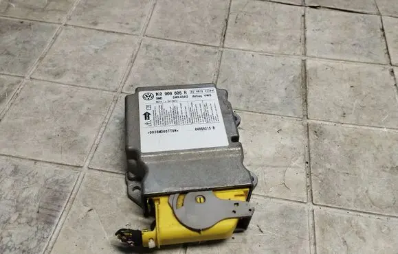 Skoda Octavia Mk2 (1Z) Airbag control unit/module 1K0909605R 5WK43412