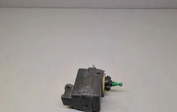 Peugeot 306 Headlight level adjustment motor PPGF20