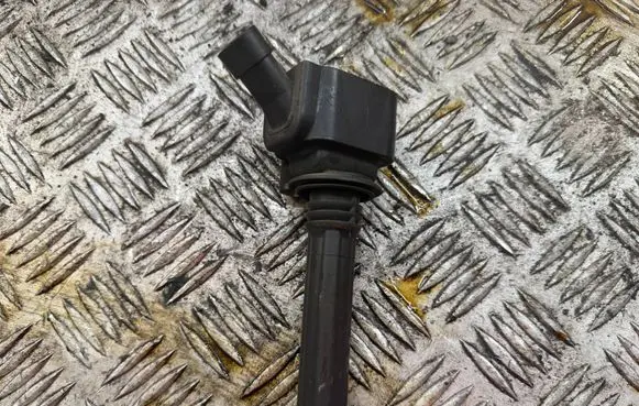 Fiat 500X High voltage ignition coil 55242406