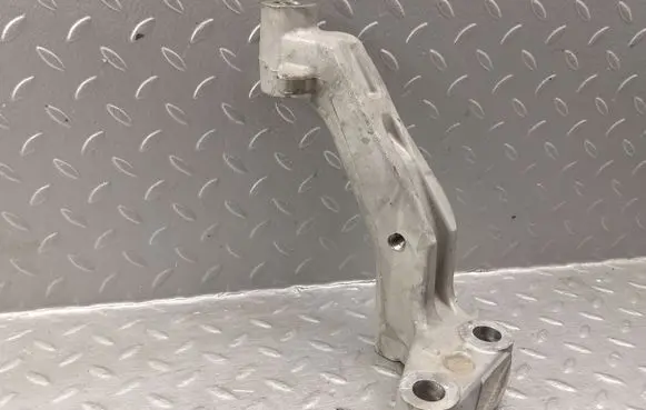Peugeot Rifter Steering rack mounting bracket S0327B
