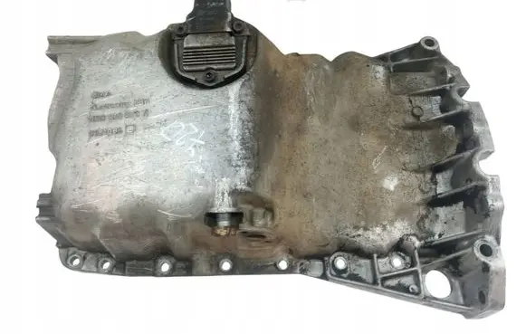 Volkswagen PASSAT B5 Oil sump 06B103603N