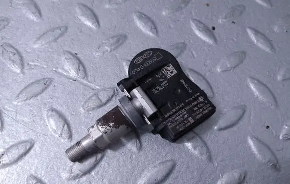 KIA Optima Tire pressure sensor 52933D4100