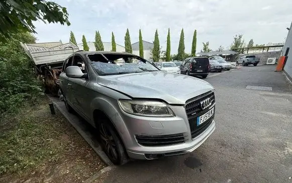 Audi Q7 4L Headlight/headlamp 4L0941030A 4LB0PL
