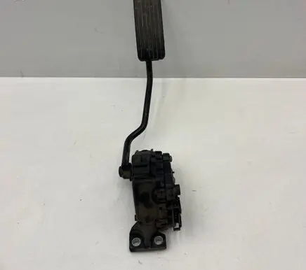 Volvo S40, V40 Accelerator throttle pedal 30865642