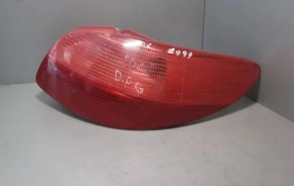 Peugeot 206 Rear/tail lights 2531D