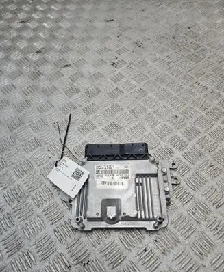 KIA Sorento Engine control unit/module 0281015551 391144A435
