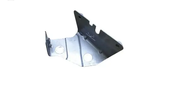 Renault Trafic III (X82) Fender mounting bracket 52045R