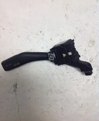 Volkswagen Golf Plus Indicator stalk 1K0953513