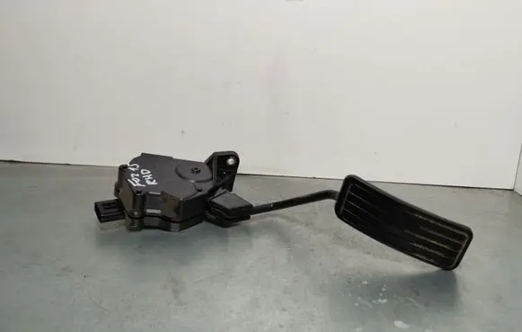 Subaru Forester SJ Accelerator throttle pedal 1988007941 36010FJ000
