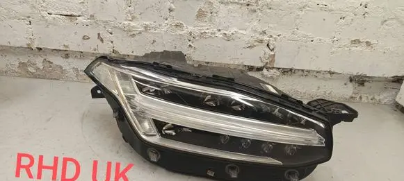 Volvo XC90 Headlight/headlamp 31446689 31395944