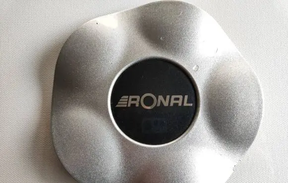 Opel Astra G Non-original wheel cap 73097