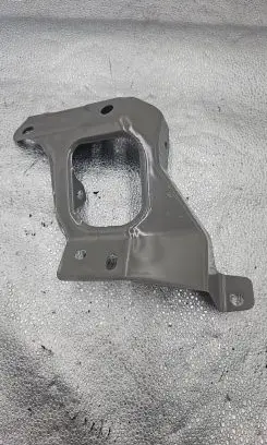Tesla Model 3 Fender mounting bracket 1086016-S0-A 1086016S0A 1086016
