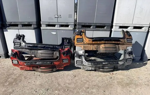 Renault Captur Trunk bottom trim panel 