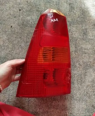 Ford Focus Rear/tail lights 0374D XS4X13N004