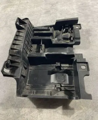 BMW 3 F30 F35 F31 Battery box tray cover/lid 7239176 60829010
