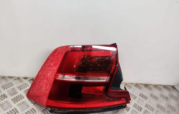 Volvo S90, V90 Rear/tail lights 31656773