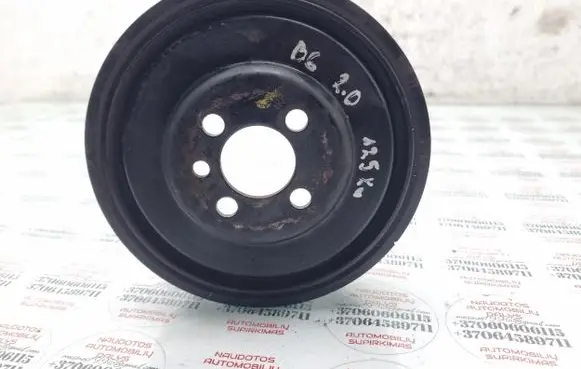 Volkswagen PASSAT B6 Crankshaft pulley 03G105243