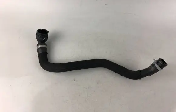 Volkswagen Golf VIII Engine coolant pipe/hose 3WA122157F