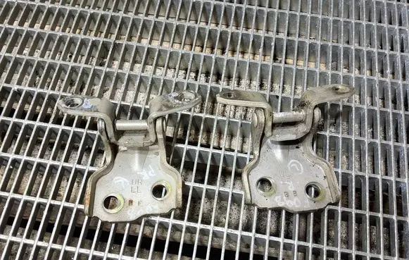Suzuki Jimny Front door hinges set 