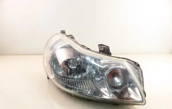 Suzuki SX4 Headlight/headlamp 10016684