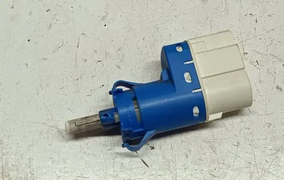 Ford Mondeo MK IV Brake pedal sensor switch 3M5T9C872AC