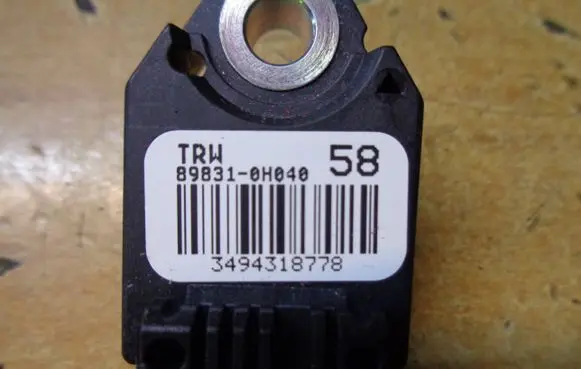 Toyota Aygo AB40 Airbag deployment crash/impact sensor 898310H040 3494318778