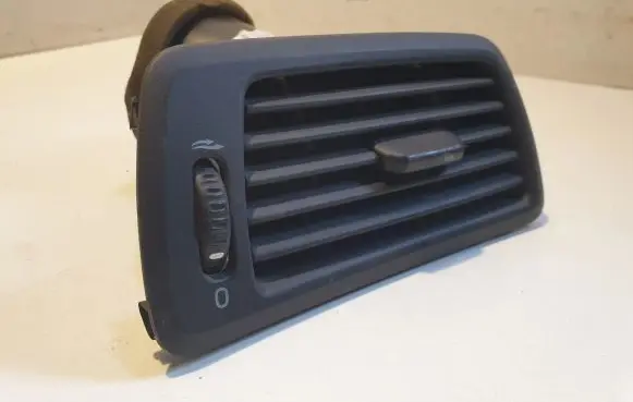 Volvo XC70 Dashboard side air vent grill/cover trim 3409375