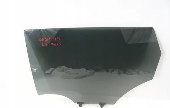 Nissan Qashqai Rear side window