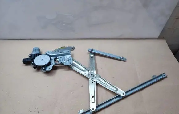 Front door window regulator with motor