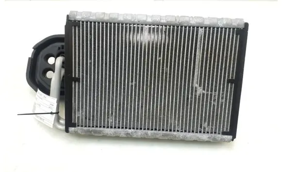 Mercedes-Benz CLS C218 X218 Air conditioning (A/C) radiator (interior) A2048300258